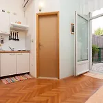 Apartamento With Wifi - 17014 *