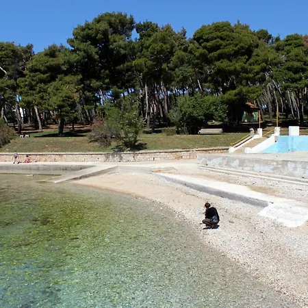 Apartman With Wifi - 17014 Pula