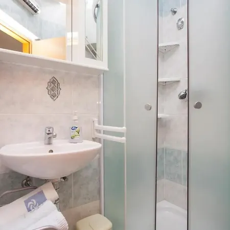 With Wifi - 17014 Pula